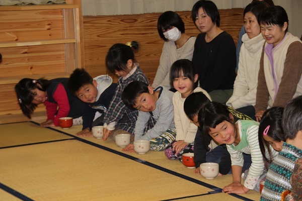 こども園参観日：お茶のおもてなし！