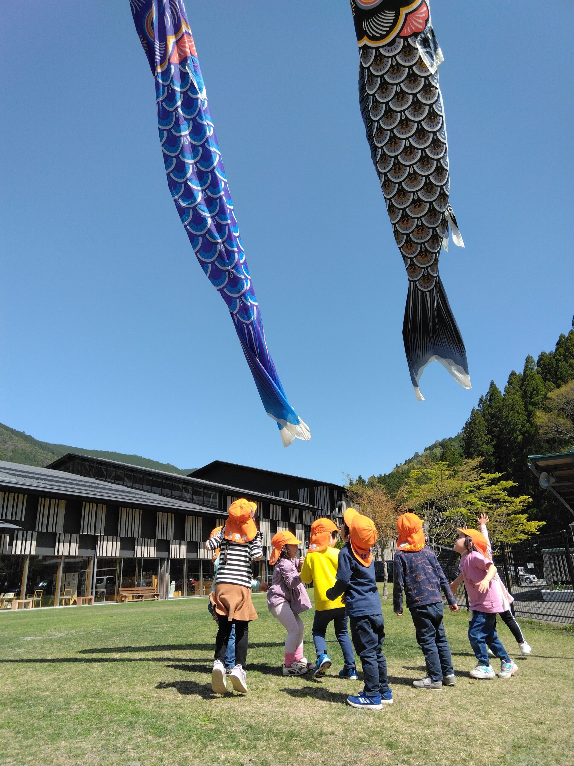 ４月　幼児組（きりん組）の様子